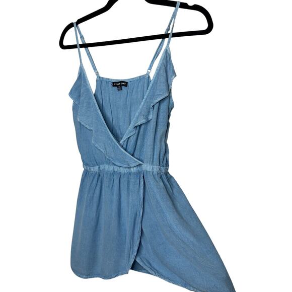 Light Denim Blue Rayon V-Neck Faux Wrap Ruffle Spaghetti Adj Strap Blouse Med - Picture 1 of 12